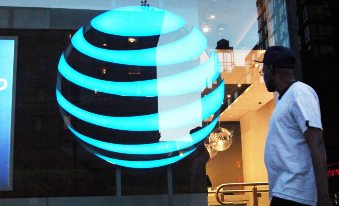 AT&T subscriber growth tops analyst expectations, stock jumps