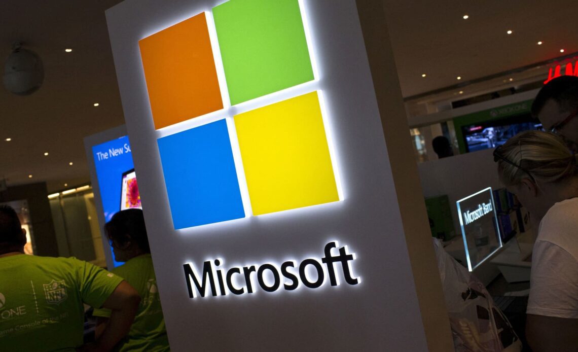 Microsoft cloud outage hits Teams and Outlook users globally
