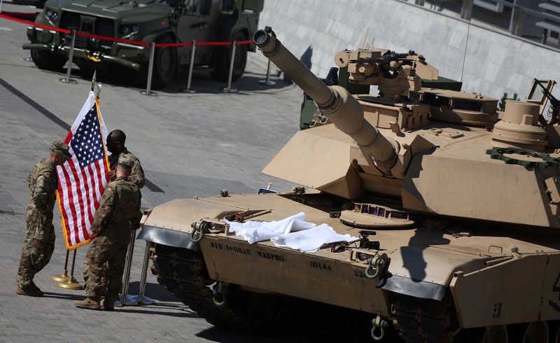 U.S. poised to approve sending Abrams tanks to Ukraine
