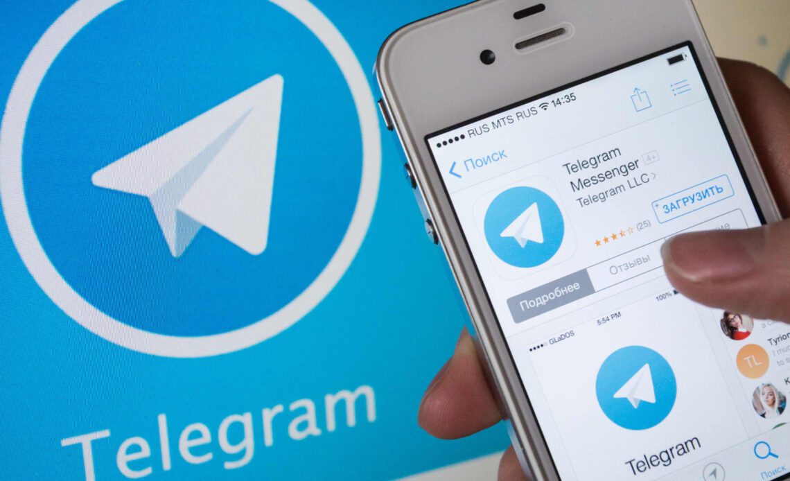 Criminals use Telegram to recruit 'walkers' as America's big banks see an 84% increase in check fraud
