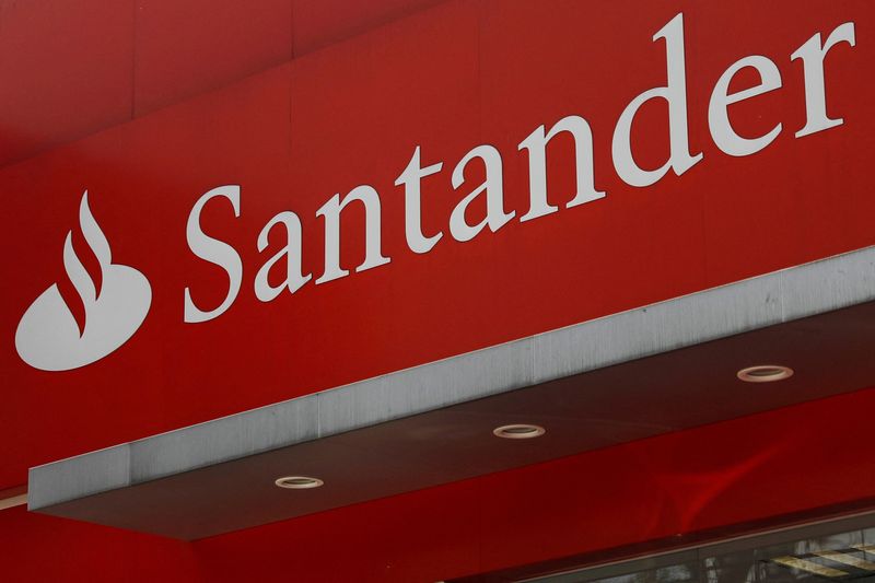 Santander's Mexico arm to launch digital bank by March 2024