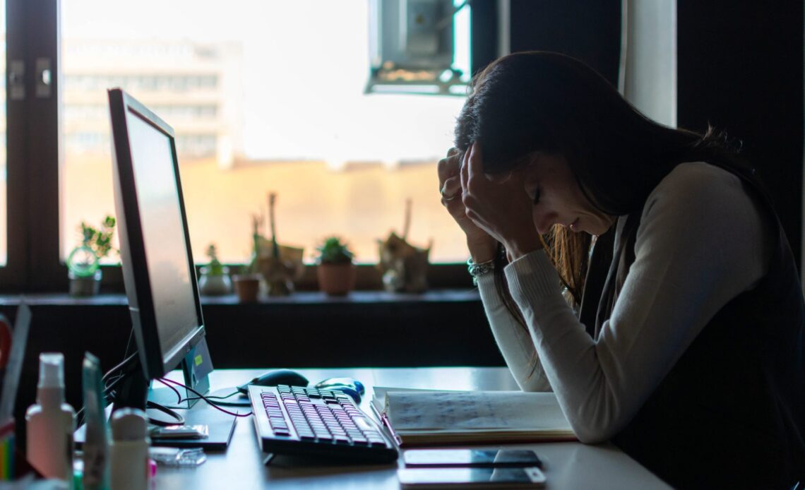 Workers struggling with anxiety, stress say they're less productive