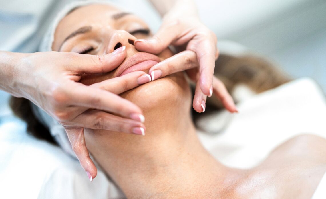 Does buccal massage work? Experts weigh in