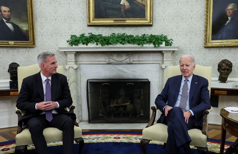 Biden, McCarthy looking to close US debt ceiling deal for two years