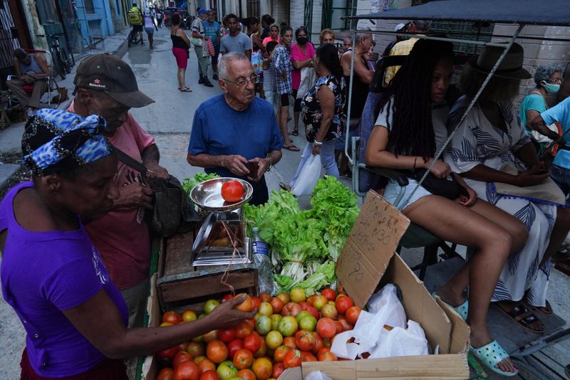 Cuba says no quick fix as economic crisis drags on