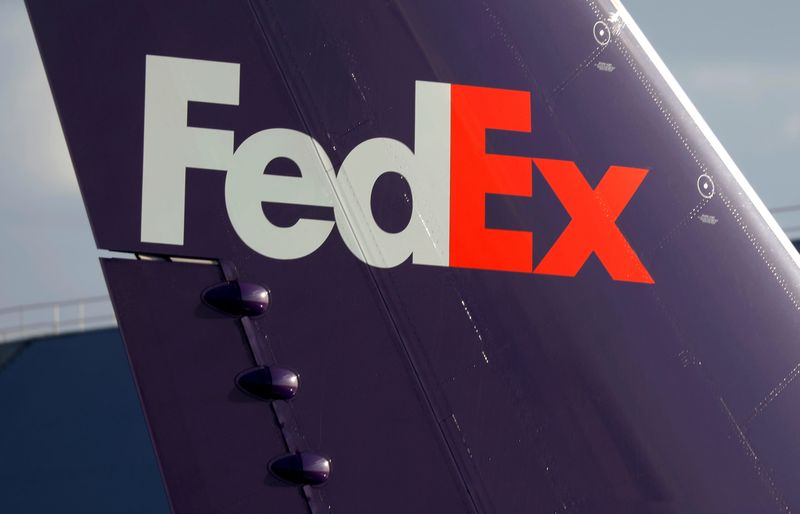 FedEx says reached tentative deal with pilots of air delivery unit
