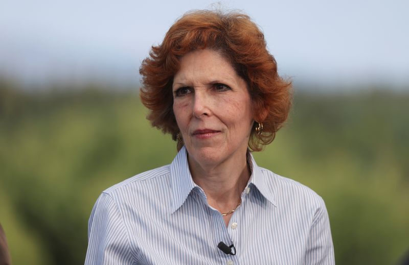 Fed's Mester says no 'compelling' reason to wait for fresh rate hike -FT