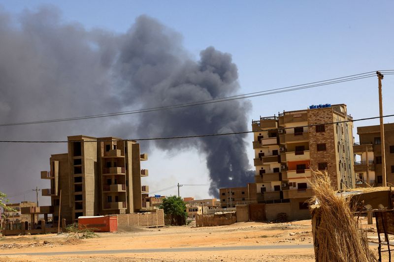 Fresh fighting threatens Sudan's week-long ceasefire