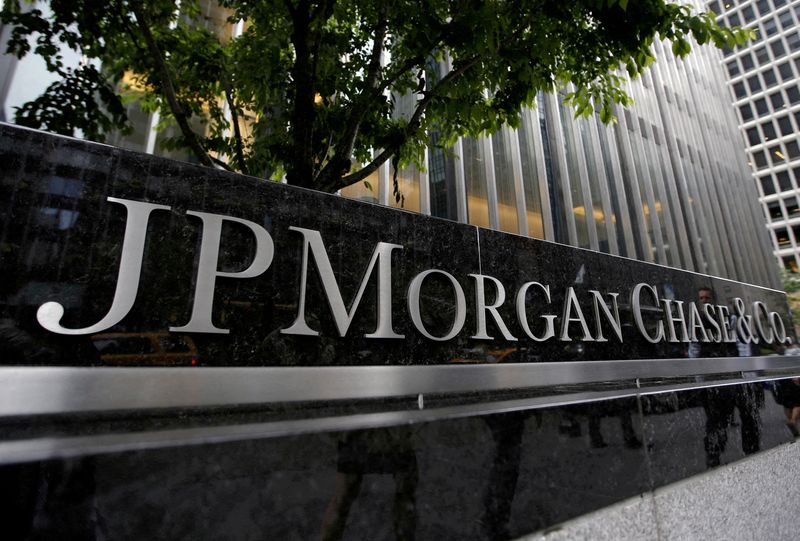 JPMorgan cut around 500 jobs this week - CNBC