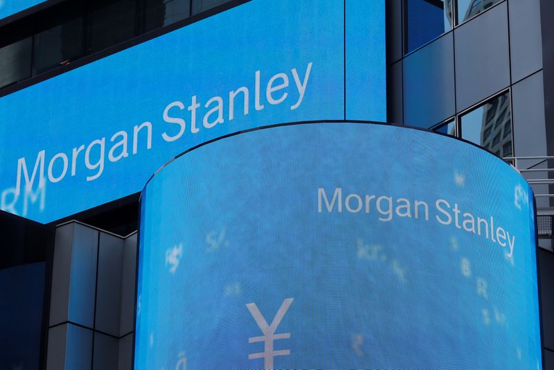 Morgan Stanley weighs cutting 7% of Asia investment bank jobs - Bloomberg News