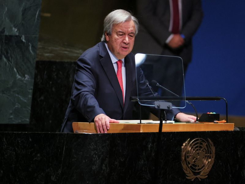 UN chief puts spotlight on 'movers,' excludes US, China at climate summit
