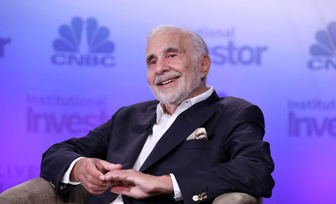 Carl Icahn reports JetBlue stake, calls shares undervalued
