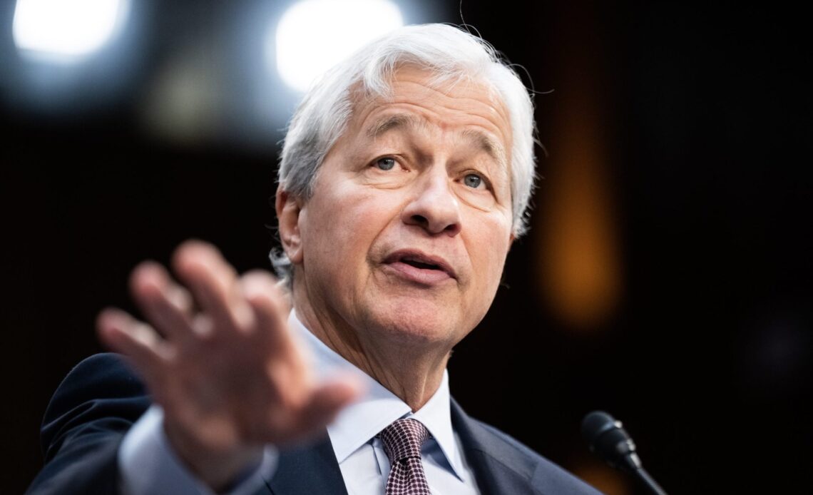 Jamie Dimon, Brian Moynihan and Jerome Powell are worrying about national debt, should you?