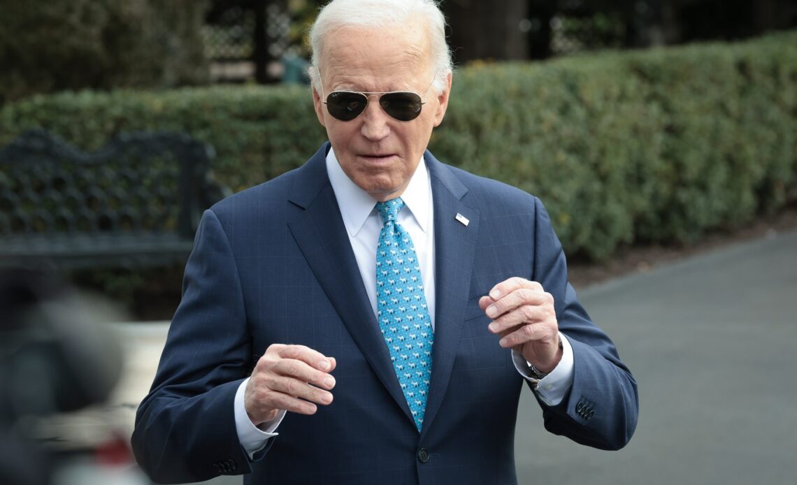 Will Biden win reelection with this economy? Moody's Mark Zandi projects