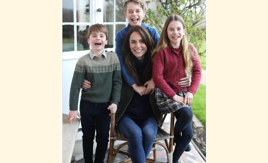 The glaring errors in Kate Middleton’s Photoshopped family photo