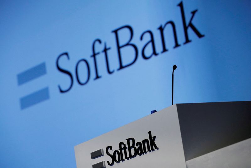 SoftBank seen returning to loss in Q4 despite tech stock strength By Reuters