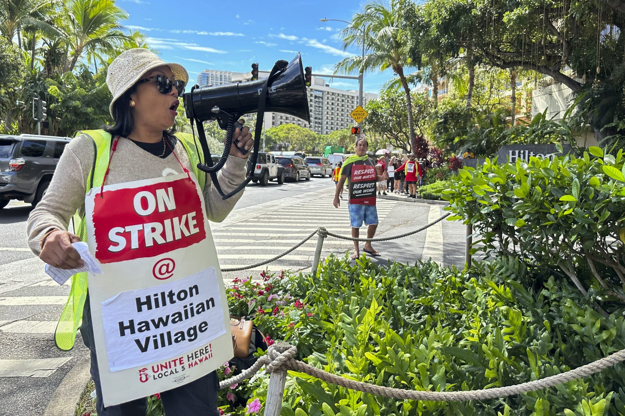 2,000 workers at Hawaii’s biggest hotel go on strike