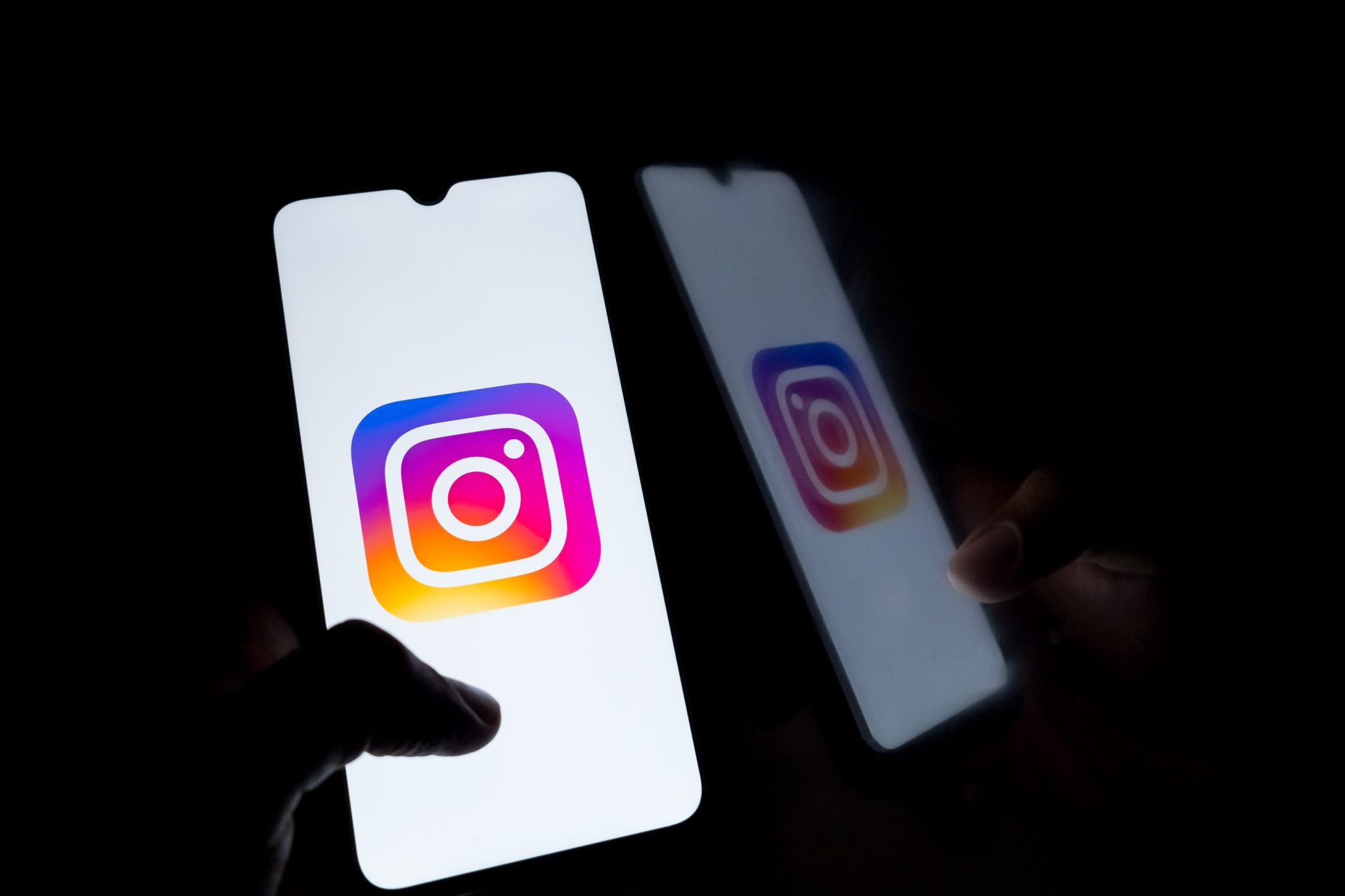 Instagram makes teen accounts private by default