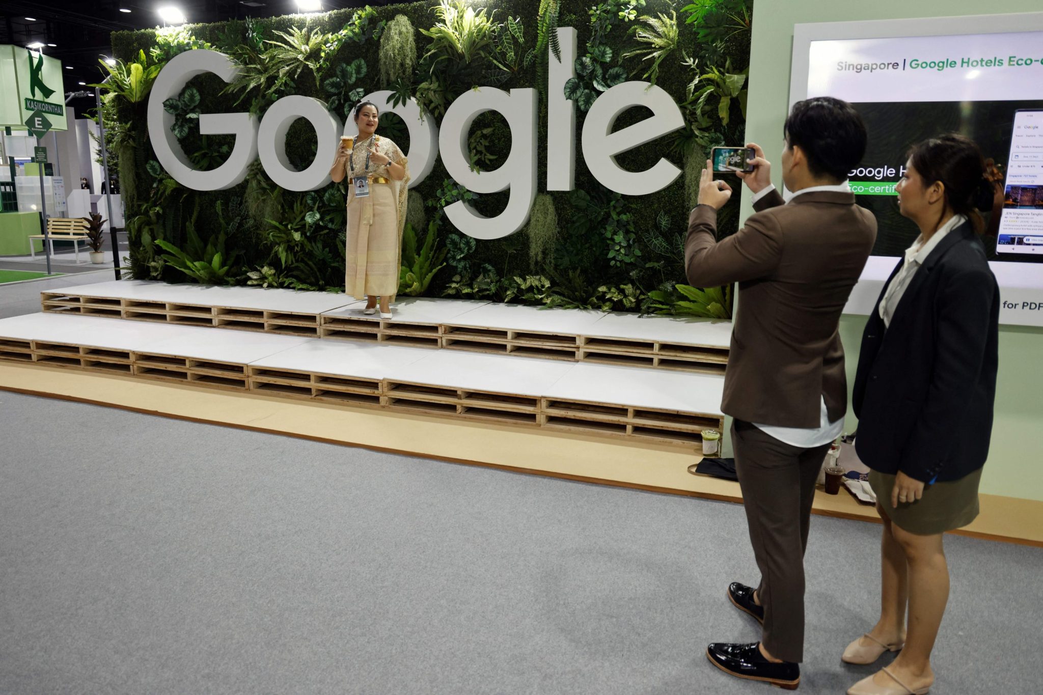 Google will invest $1 billion in Thailand