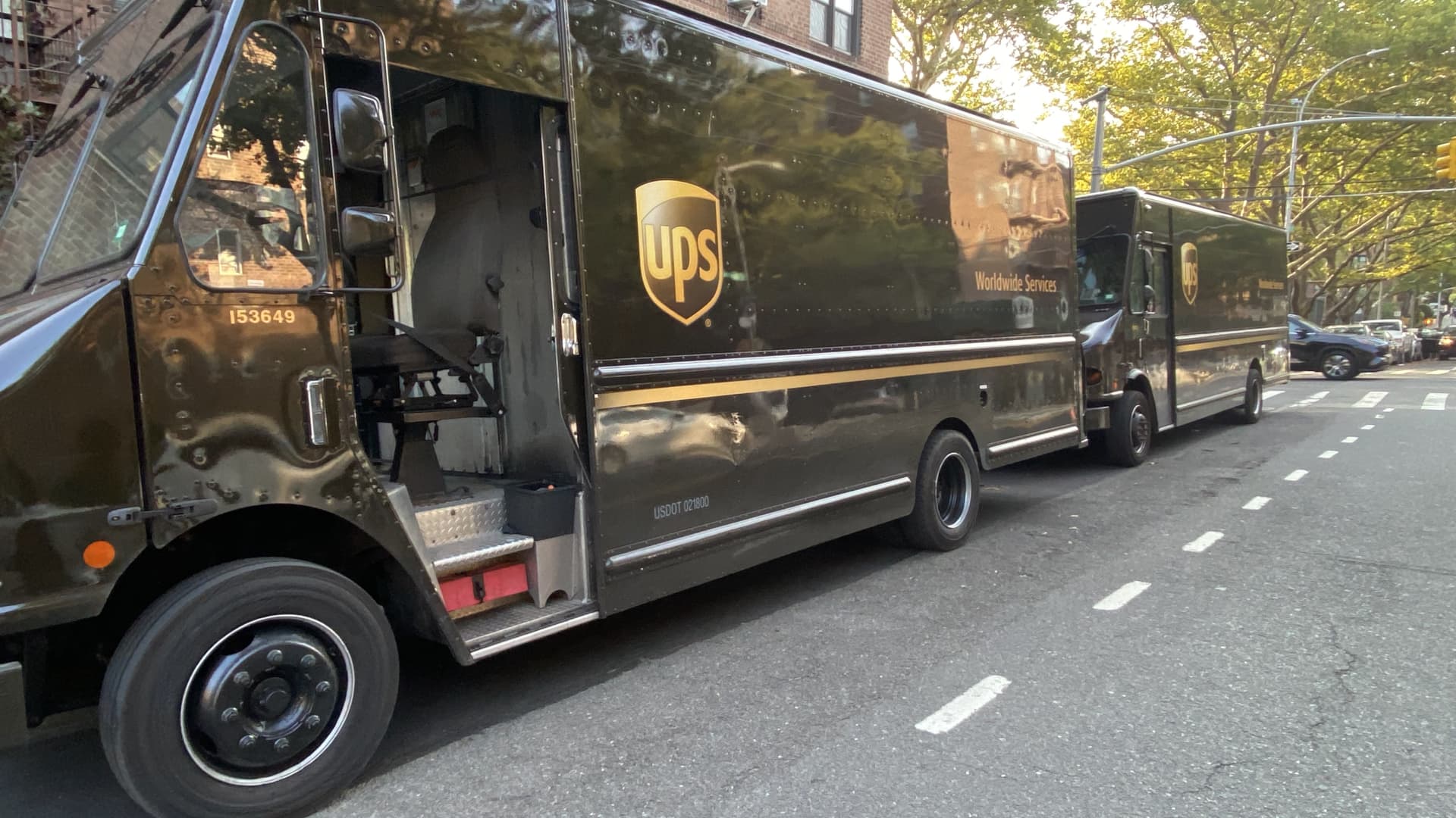 UPS tops quarterly profit estimates on rebounding volumes; shares jump