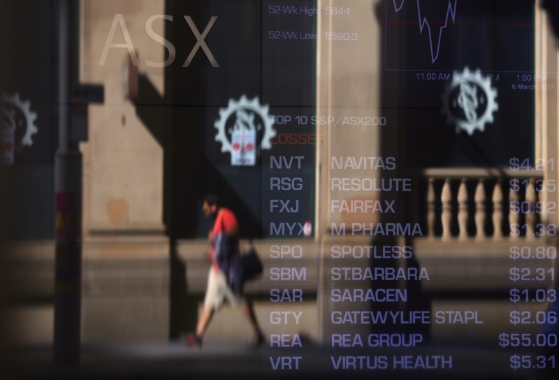 &copy; Reuters Australia stocks higher at close of trade; S&amp;P/ASX 200 up 0.18%