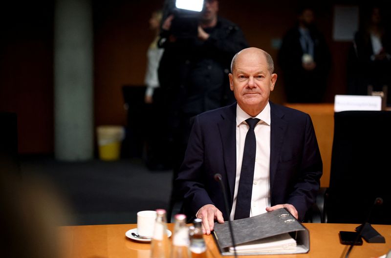 © Reuters. German Chancellor Olaf Scholz appears as a witness in his role as former finance minister at the German parliament's Afghanistan Commission during a parliament hearing, in Berlin, Germany November 14, 2024. REUTERS/Lisi Niesner