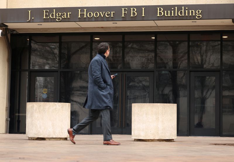FBI starts using polygraph tests in internal leak investigations